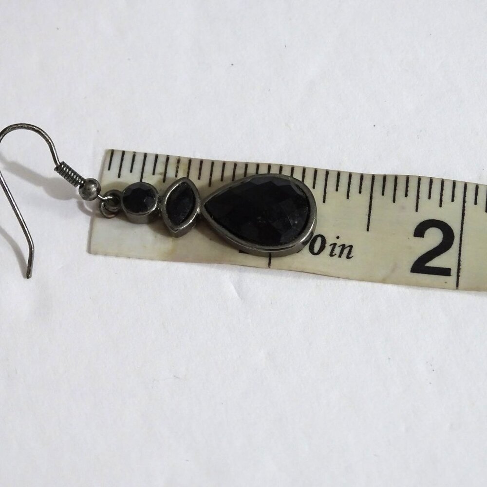 Black and Silver Tone Dangling Hanging Earrings With Faceted Stones  2 inch Drop - Picture 4 of 4